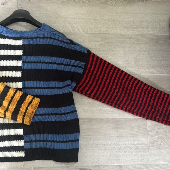 Forever 21 Multicolor Crewneck Sweater - Picture 3 of 5